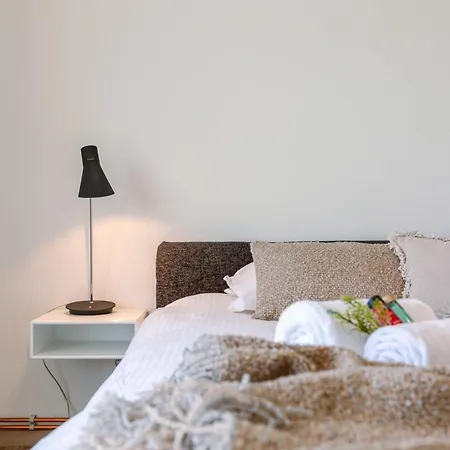 Apartment Excellent Southern Furnished With Beautiful Sea View