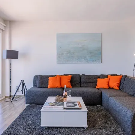 Excellent Southern Furnished With Beautiful Sea View Apartment *